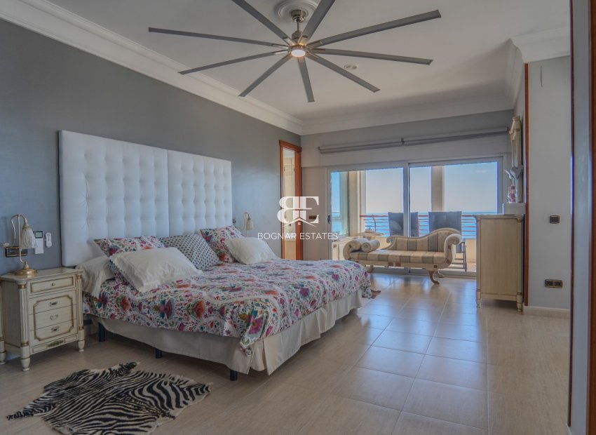 Wiederverkauf - apartment -
Benidorm