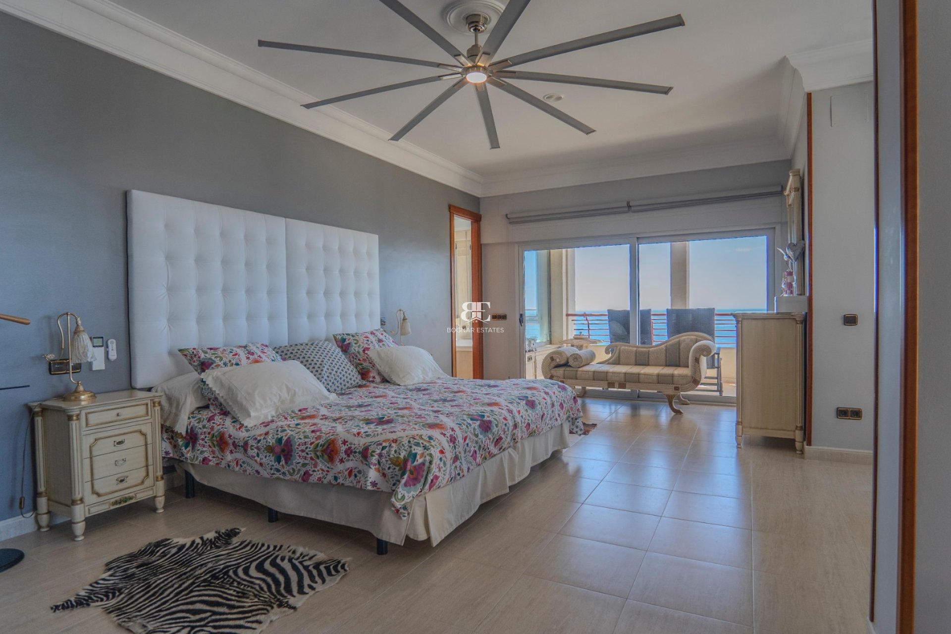 Wiederverkauf - apartment -
Benidorm