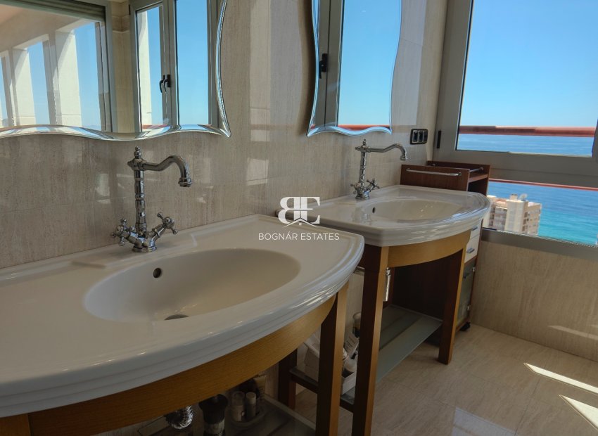 Wiederverkauf - apartment -
Benidorm
