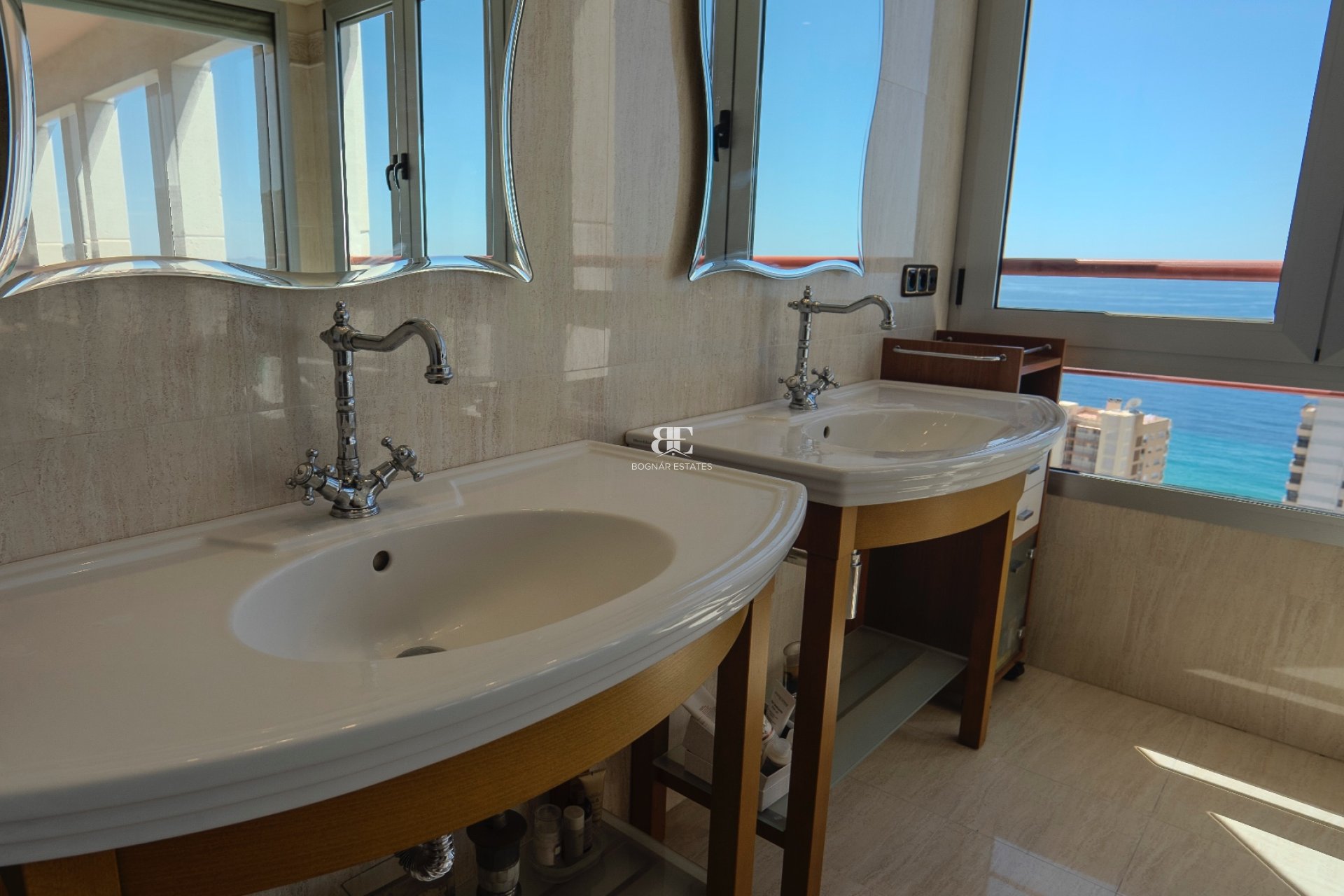 Wiederverkauf - apartment -
Benidorm