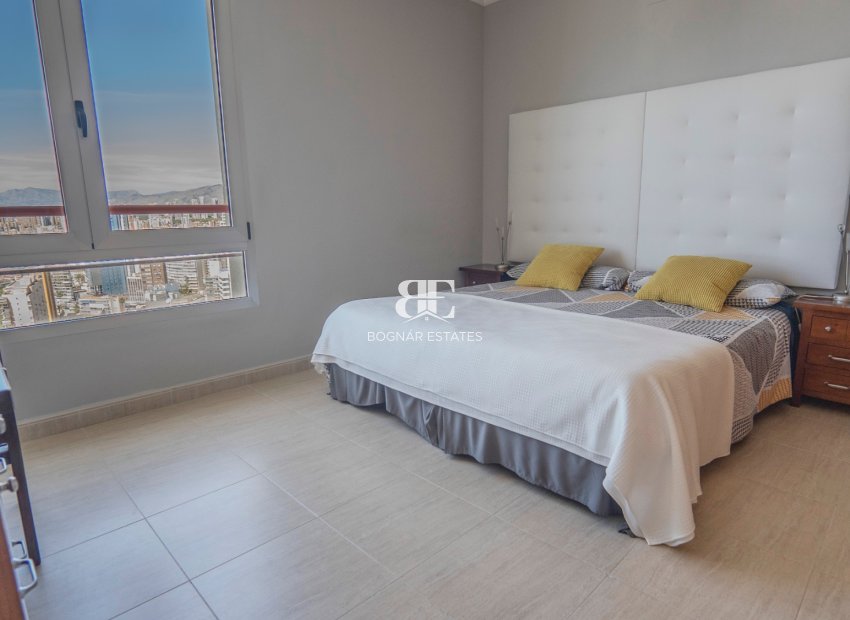 Wiederverkauf - apartment -
Benidorm