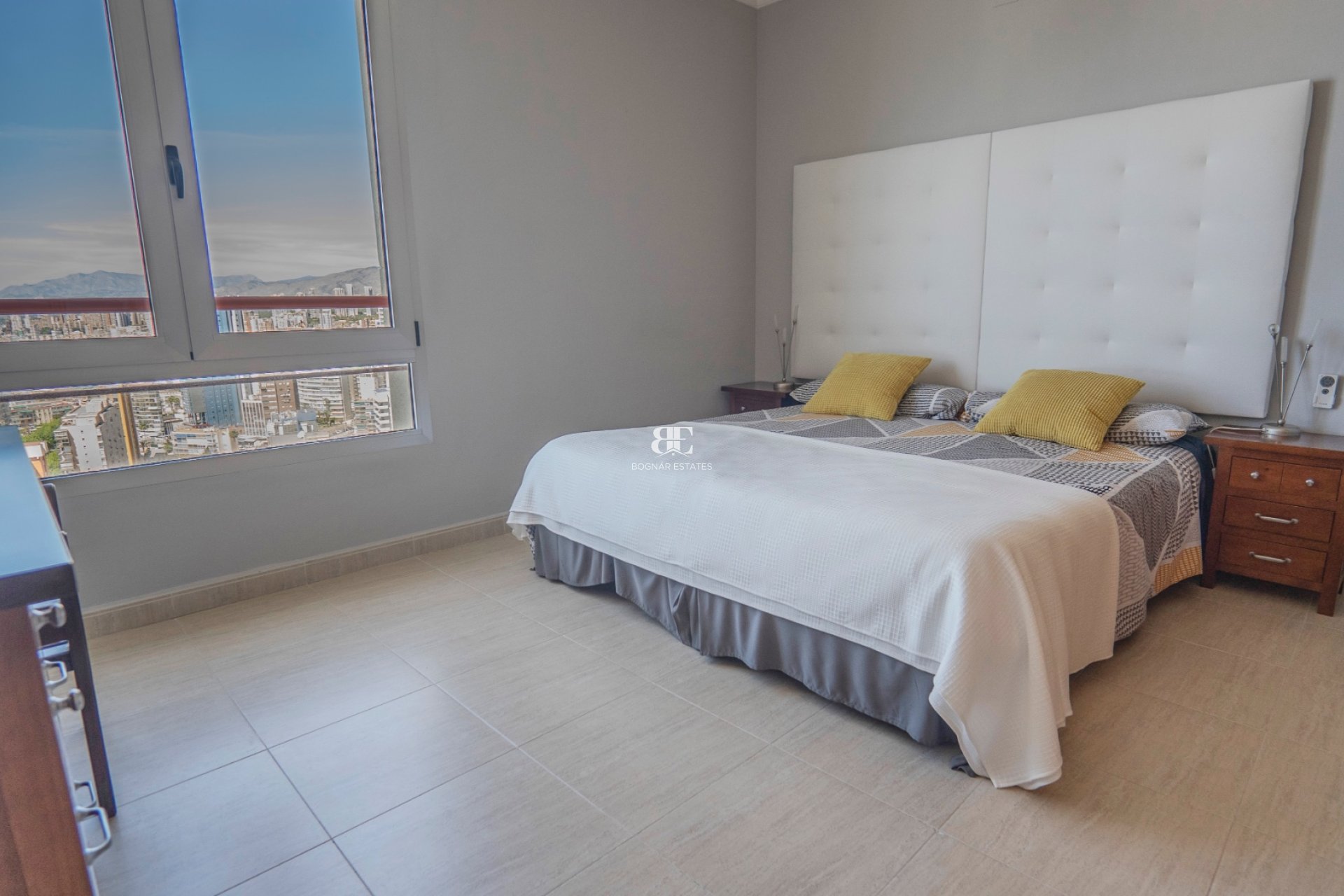 Wiederverkauf - apartment -
Benidorm