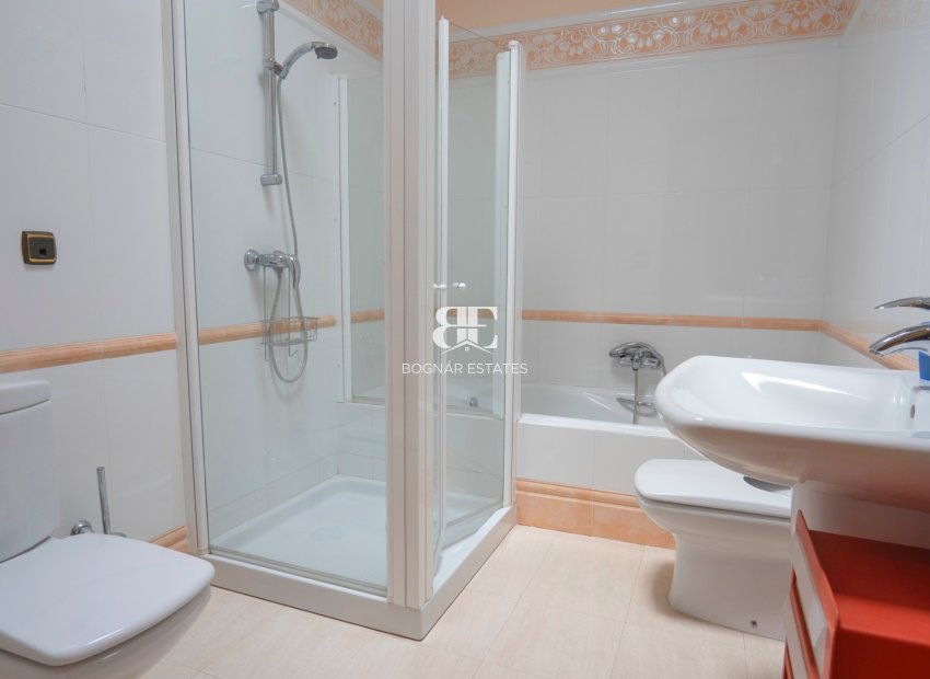 Wiederverkauf - apartment -
Benidorm