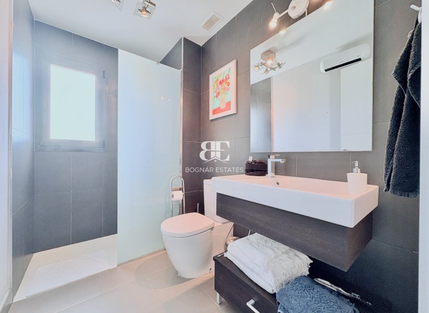 Wiederverkauf - apartment -
Dehesa de Campoamor - Las Ramblas