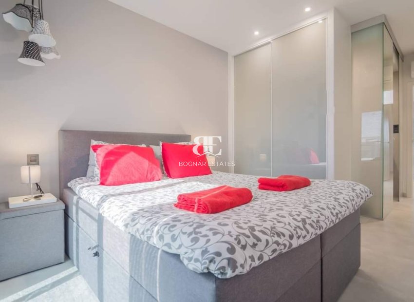 Wiederverkauf - apartment -
El Raso - Costa Blanca