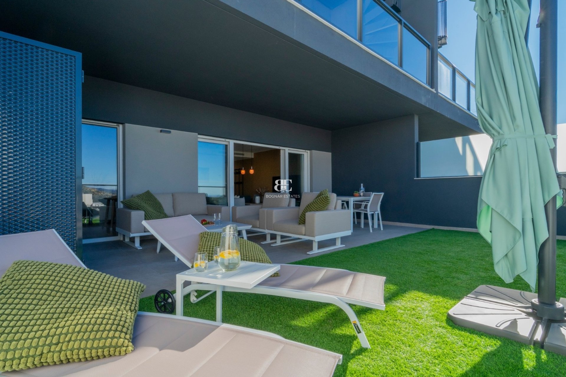 Wiederverkauf - apartment -
Finestrat