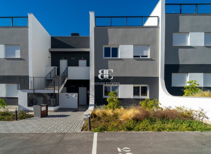 Wiederverkauf - apartment -
Finestrat
