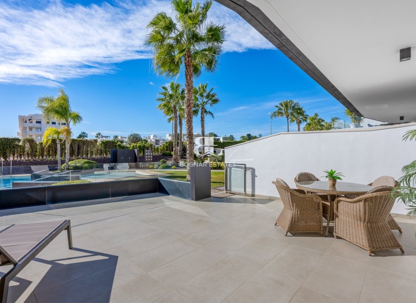 Wiederverkauf - Apartment / Flat * -
Orihuela Costa - Los Dolses