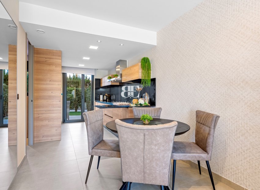 Wiederverkauf - Apartment / Flat * -
Orihuela Costa - Los Dolses