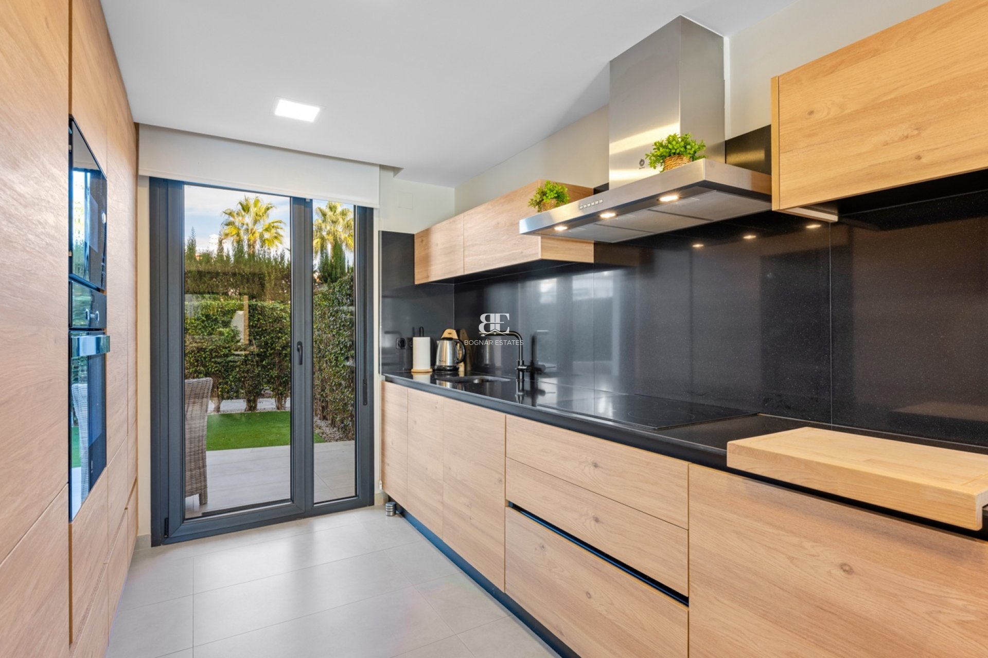 Wiederverkauf - Apartment / Flat * -
Orihuela Costa - Los Dolses