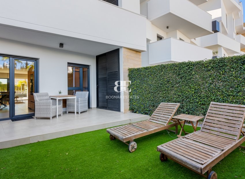 Wiederverkauf - Apartment / Flat * -
Orihuela Costa - Los Dolses