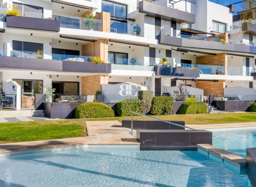 Wiederverkauf - Apartment / Flat * -
Orihuela Costa - Los Dolses