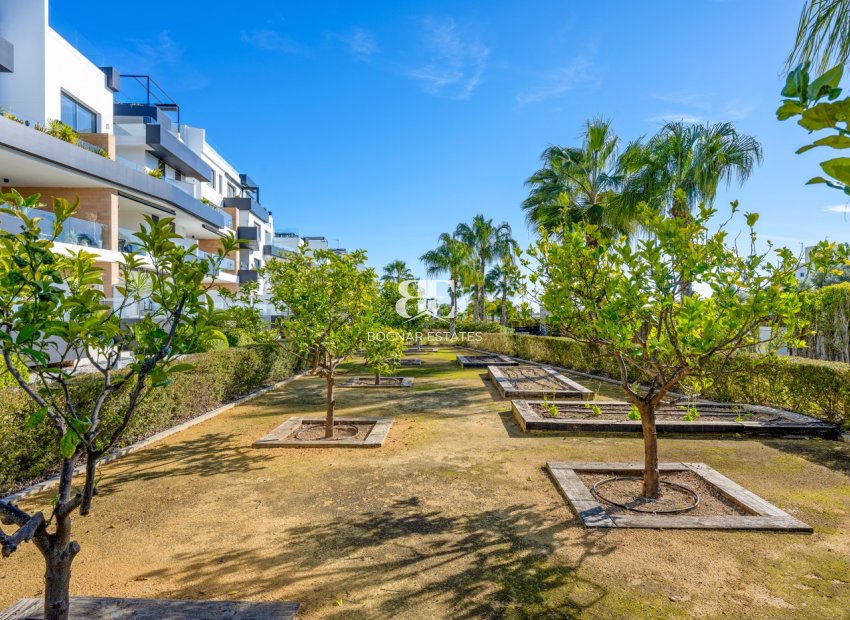 Wiederverkauf - Apartment / Flat * -
Orihuela Costa - Los Dolses