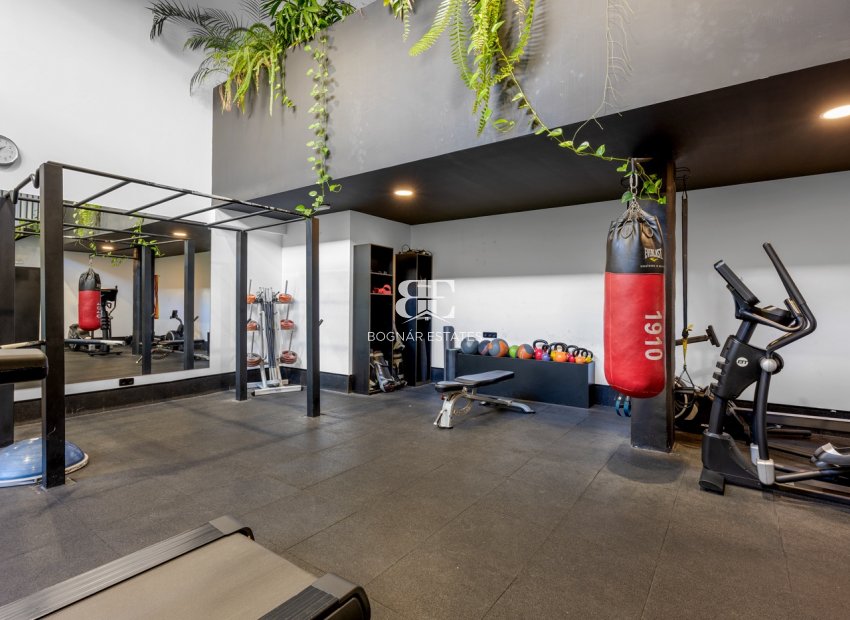 Wiederverkauf - Apartment / Flat * -
Orihuela Costa - Los Dolses