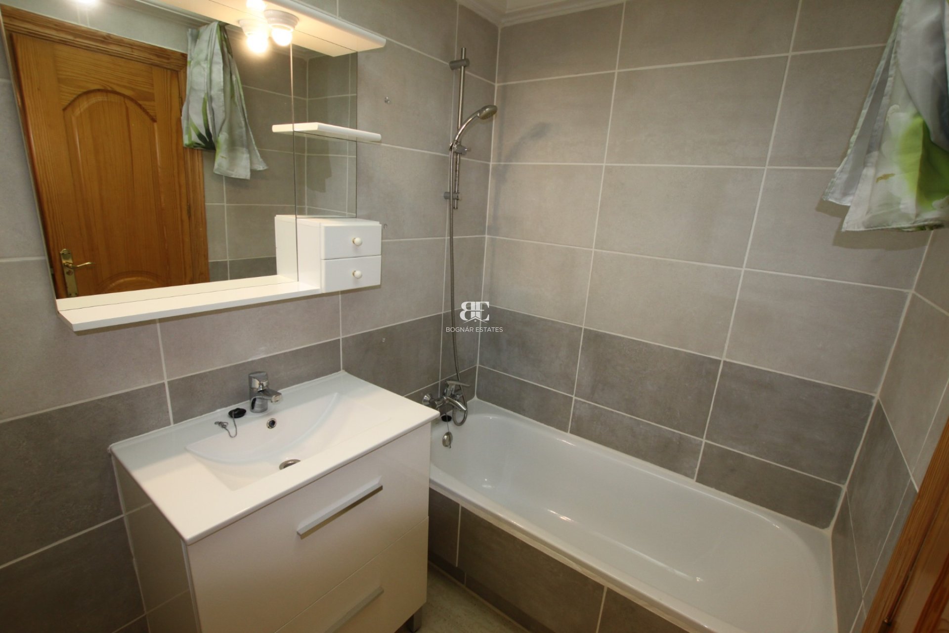 Wiederverkauf - apartment -
Guardamar del Segura - El Moncayo