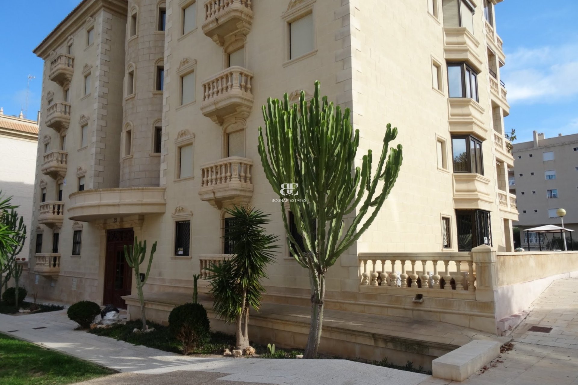 Wiederverkauf - apartment -
Guardamar del Segura - El Moncayo