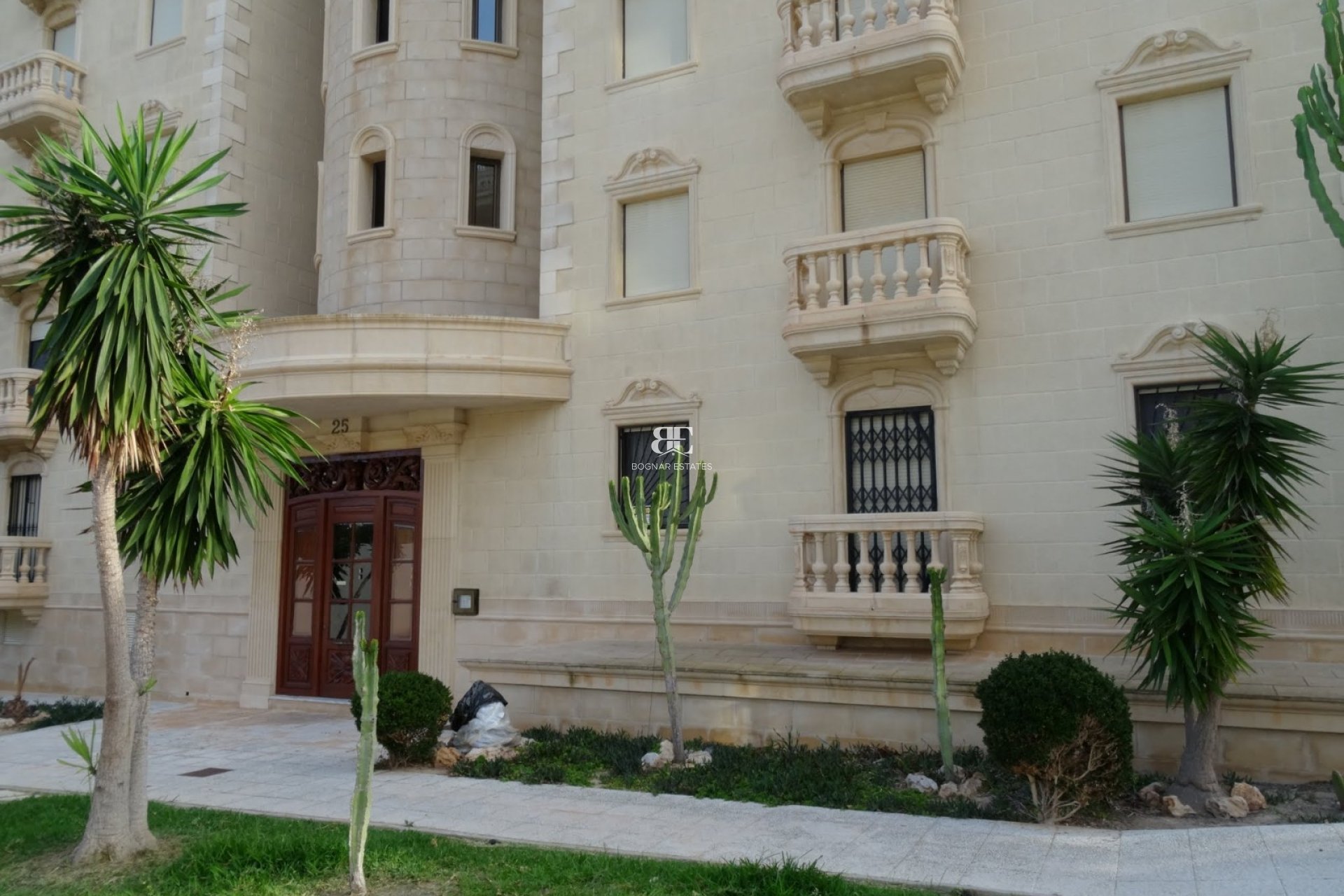 Wiederverkauf - apartment -
Guardamar del Segura - El Moncayo