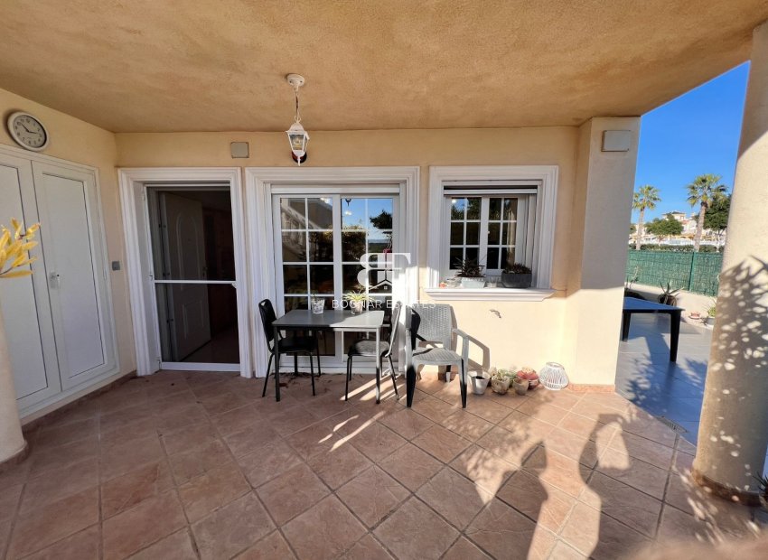 Wiederverkauf - apartment -
Guardamar del Segura - El Raso