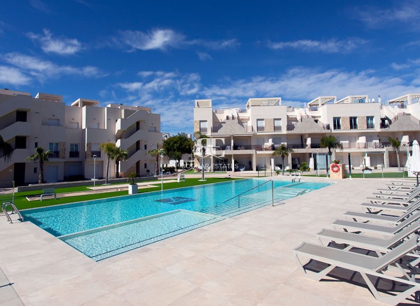 Wiederverkauf - apartment -
Guardamar del Segura - El Raso