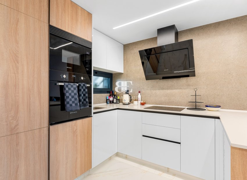 Wiederverkauf - apartment -
Guardamar del Segura - El Raso