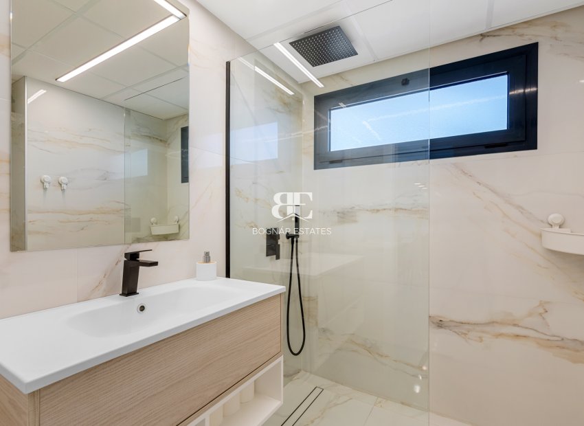 Wiederverkauf - apartment -
Guardamar del Segura - El Raso