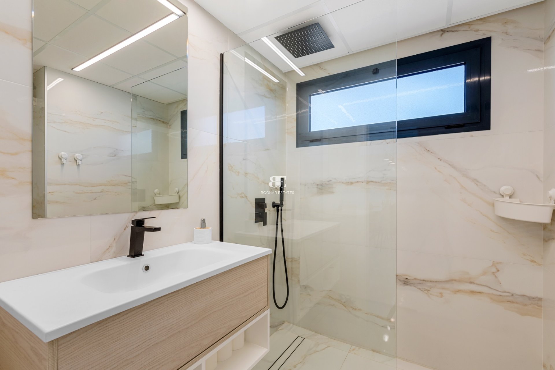 Wiederverkauf - apartment -
Guardamar del Segura - El Raso