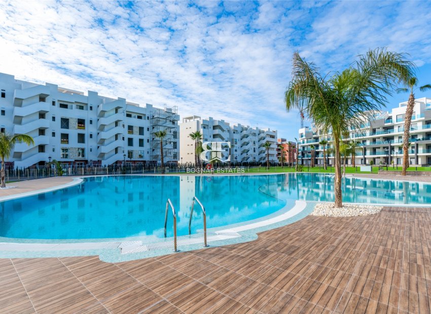 Wiederverkauf - apartment -
Guardamar del Segura - El Raso