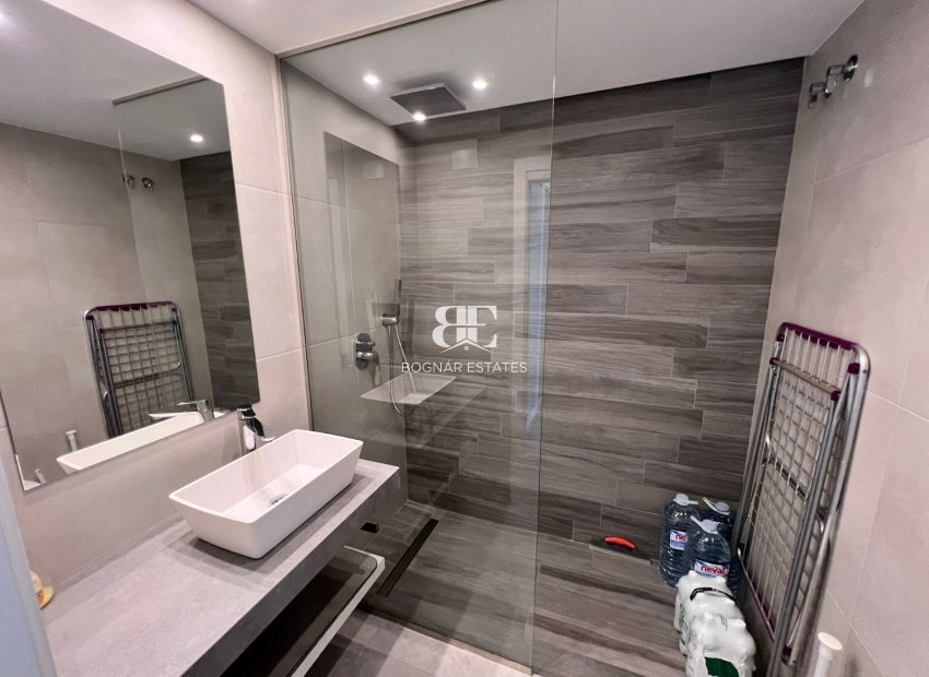 Wiederverkauf - apartment -
Guardamar del Segura - El Raso