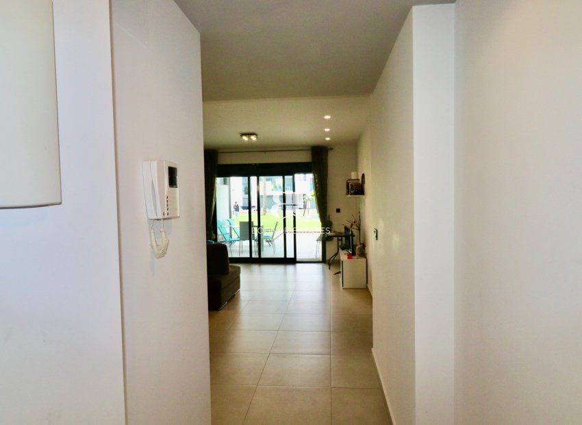 Wiederverkauf - apartment -
Guardamar del Segura - Guardamar - El Raso