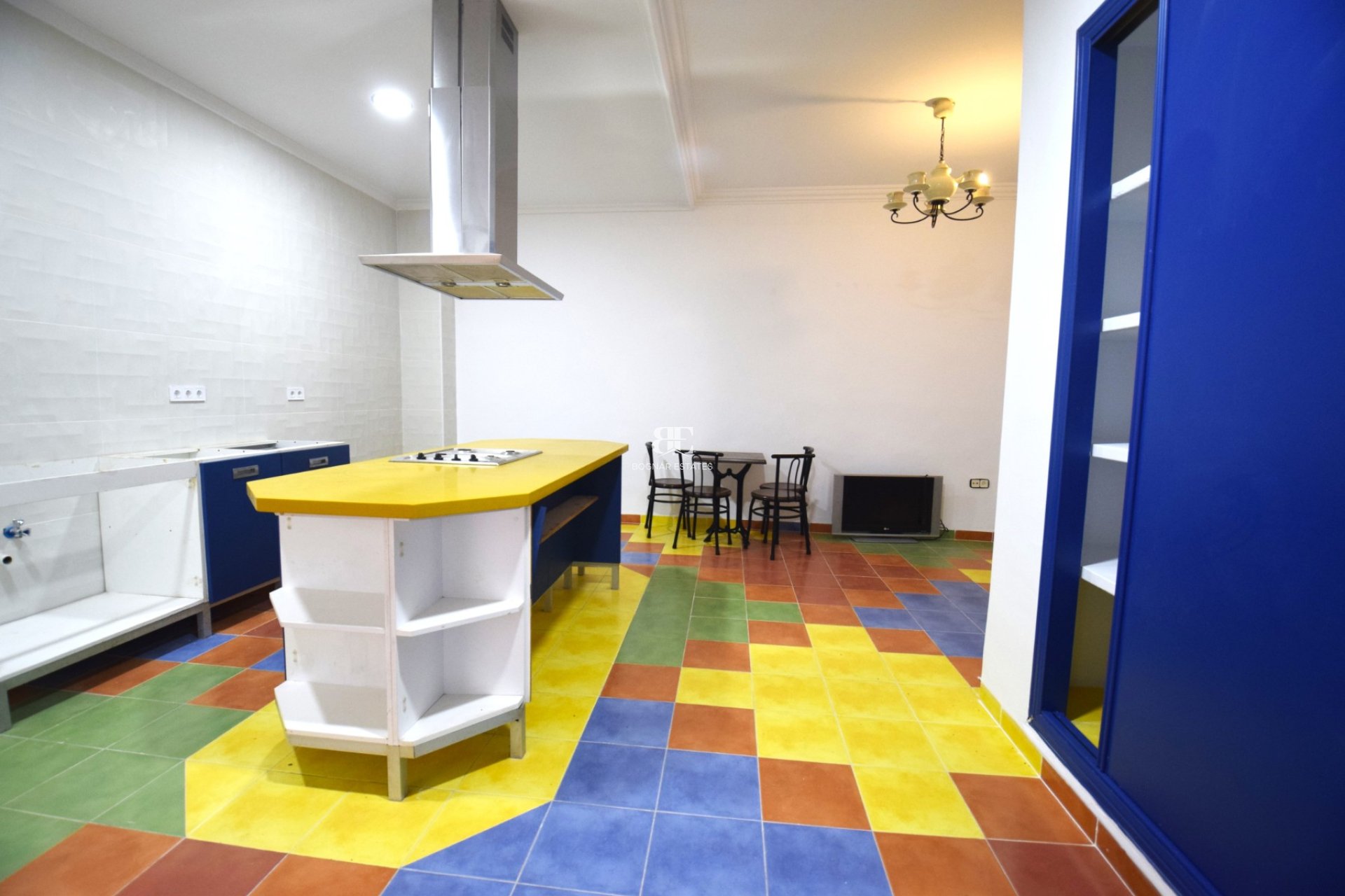 Wiederverkauf - apartment -
Guardamar del Segura - Pueblo
