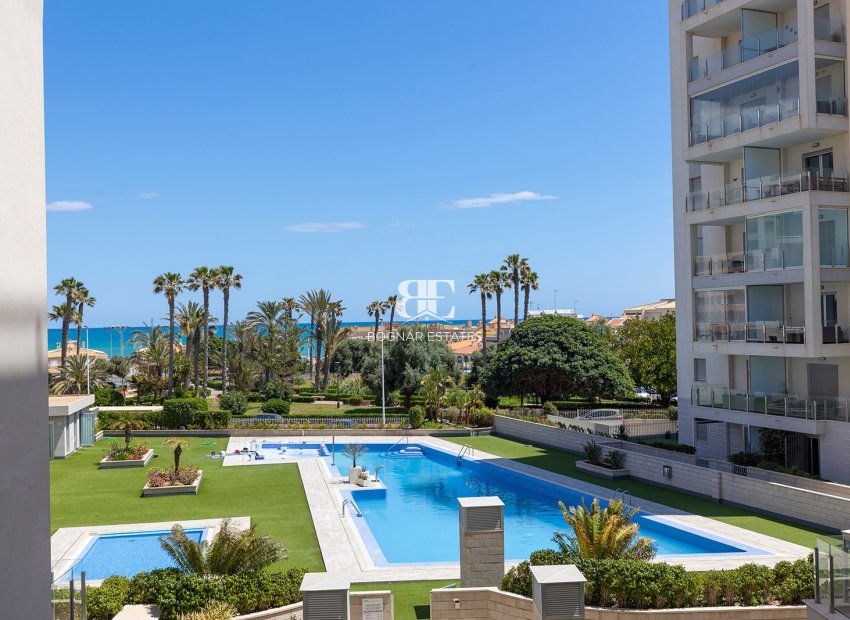 Wiederverkauf - apartment -
La Mata - Playa