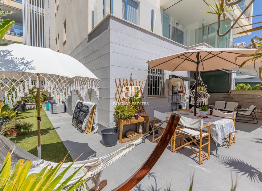 Wiederverkauf - apartment -
La Mata - Playa