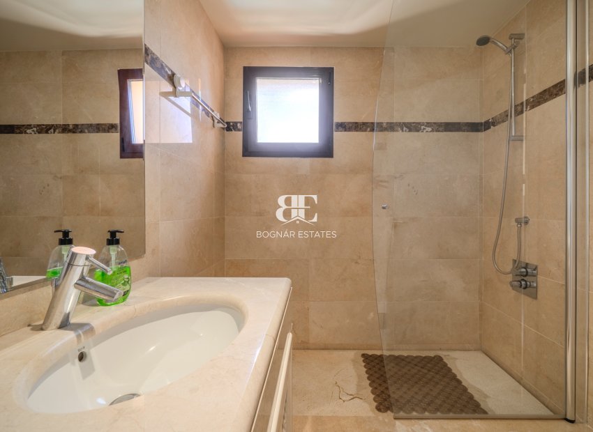 Wiederverkauf - apartment -
Los Alcazares - Los Montesinos