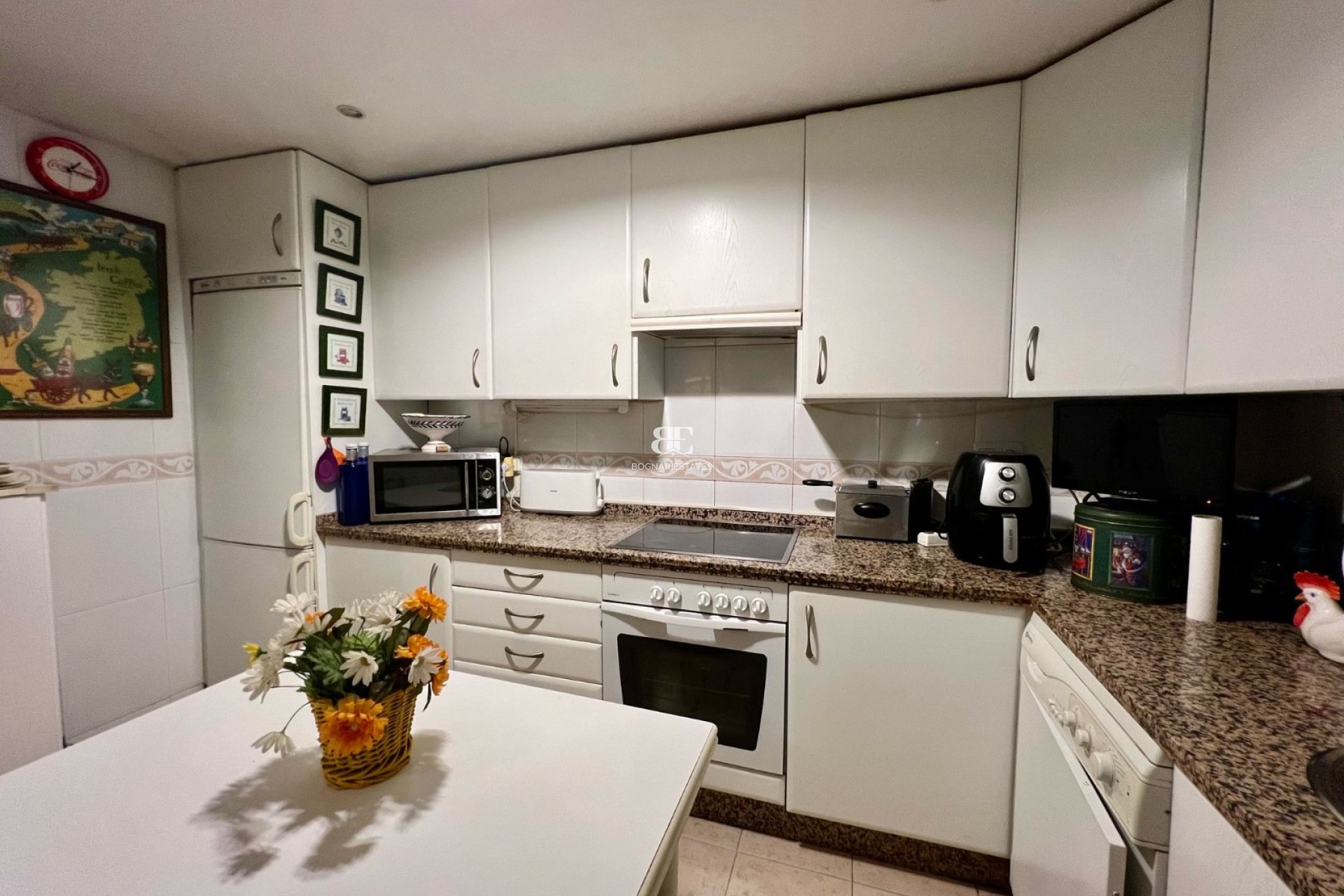 Wiederverkauf - apartment -
Marbella - Guadalmina Alta