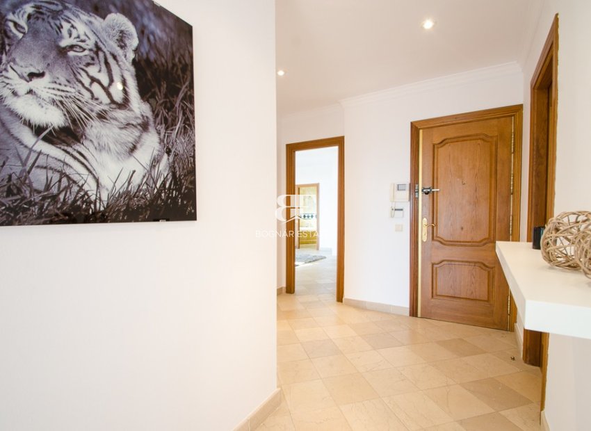 Wiederverkauf - apartment -
Marbella - La Mairena