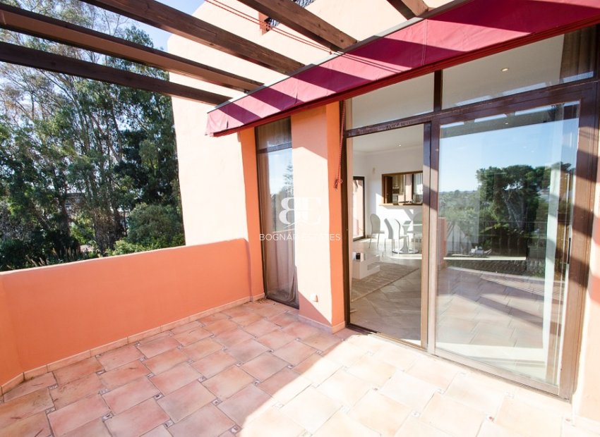 Wiederverkauf - apartment -
Marbella - La Mairena