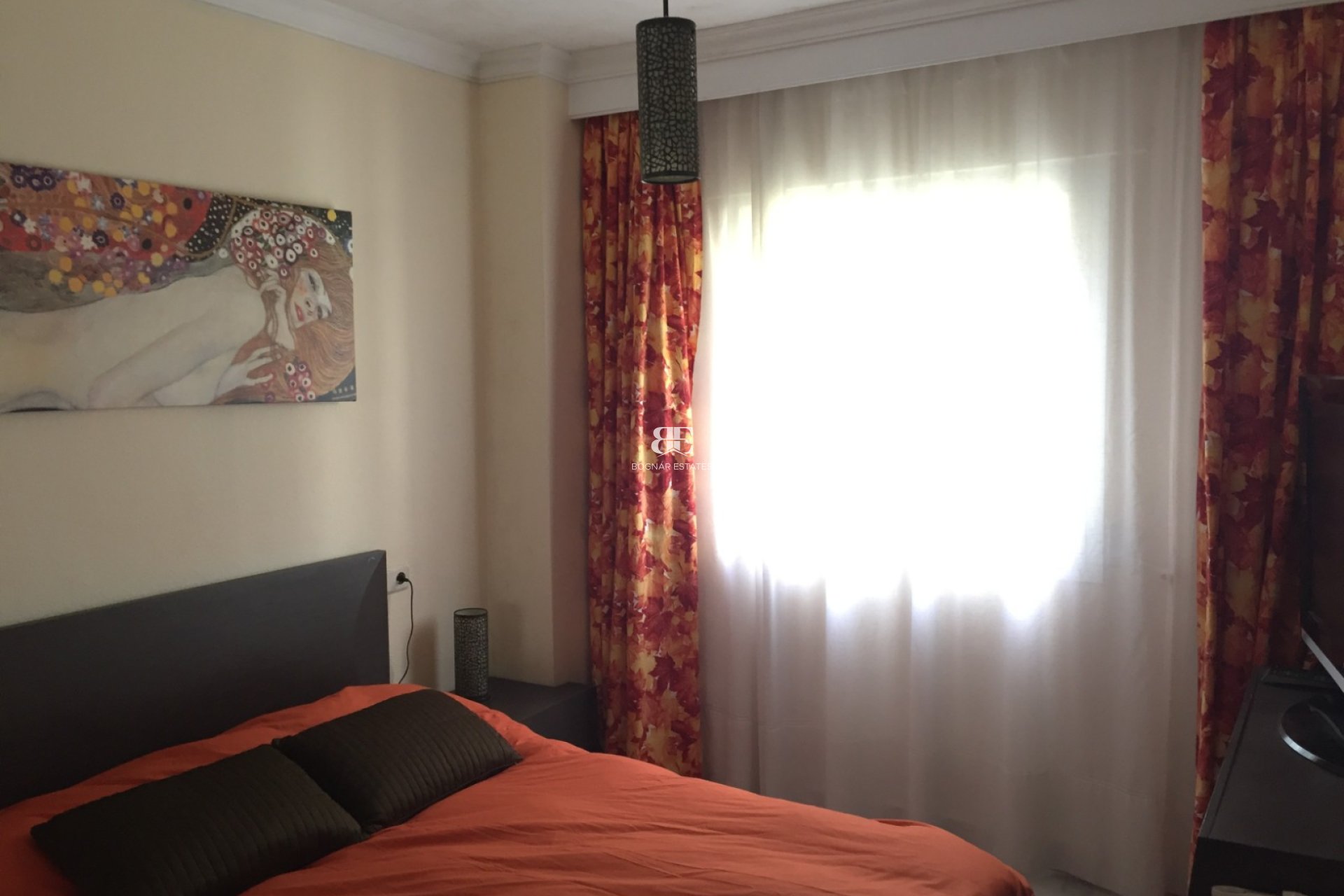 Wiederverkauf - apartment -
Marbella - Nueva Andalucía