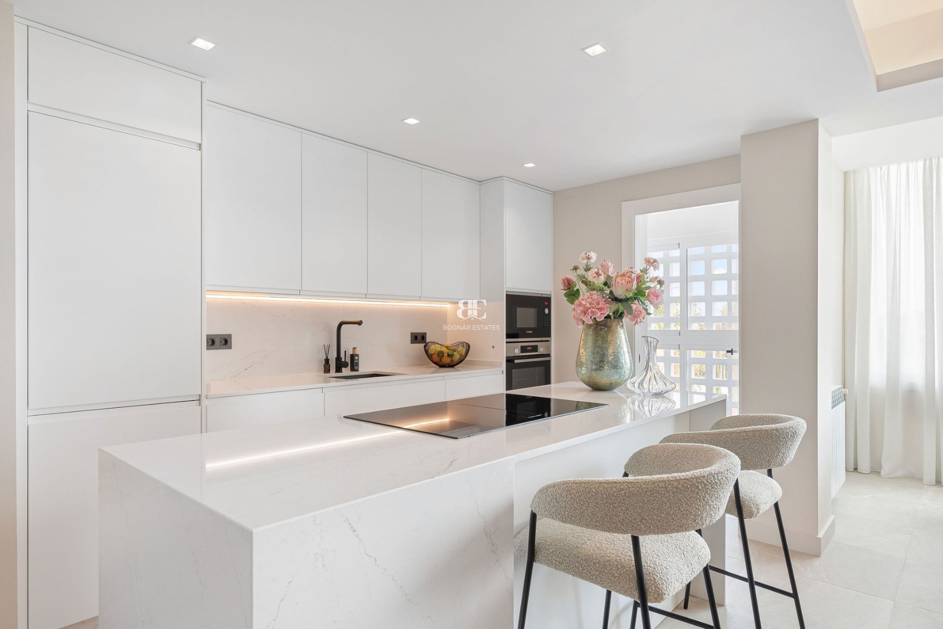 Wiederverkauf - apartment -
Marbella - Nueva Andalucía