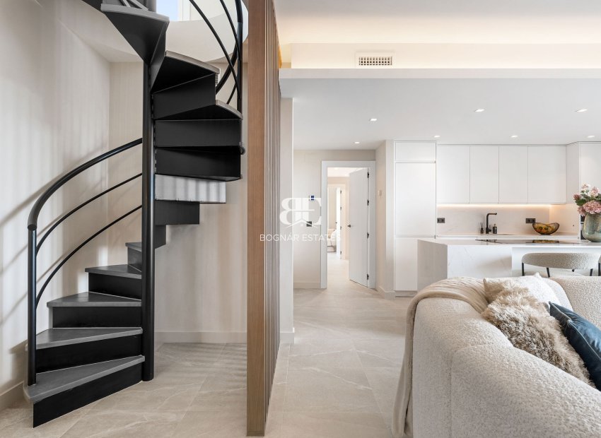 Wiederverkauf - apartment -
Marbella - Nueva Andalucía