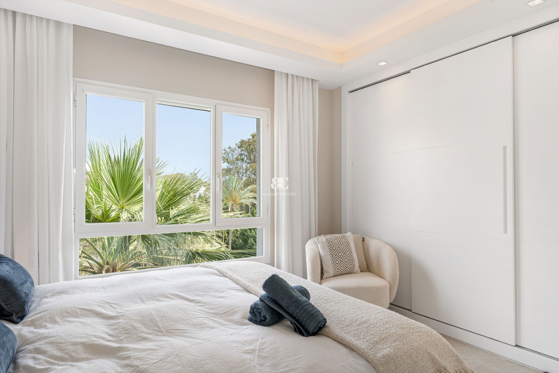 Wiederverkauf - apartment -
Marbella - Nueva Andalucía