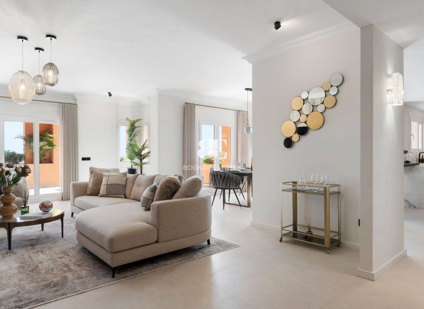 Wiederverkauf - apartment -
Marbella - Nueva Andalucía