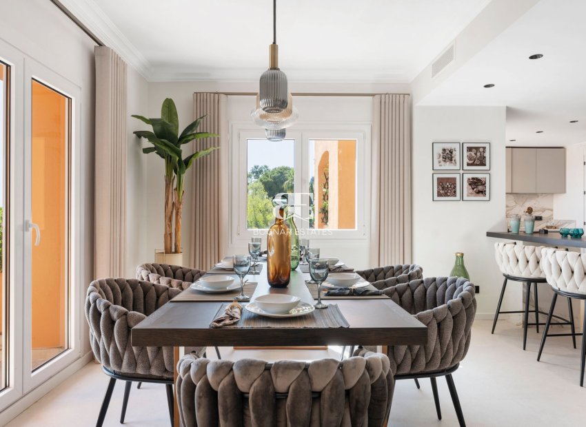 Wiederverkauf - apartment -
Marbella - Nueva Andalucía