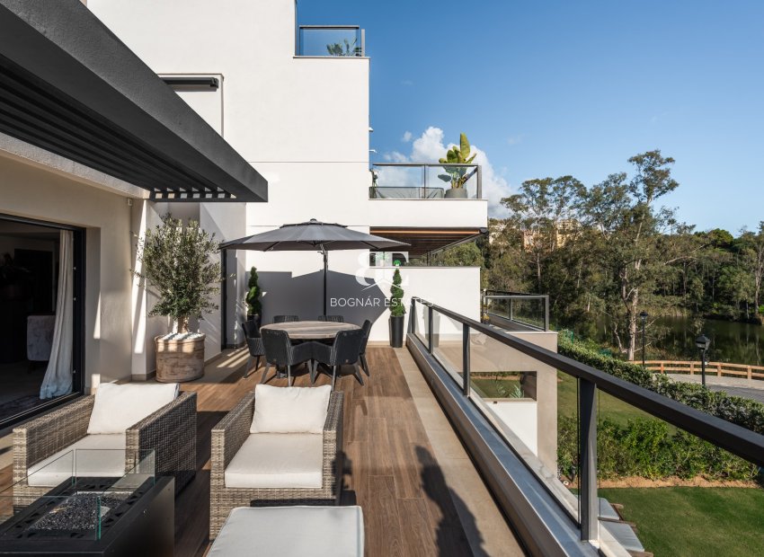Wiederverkauf - apartment -
Marbella - Nueva Andalucía
