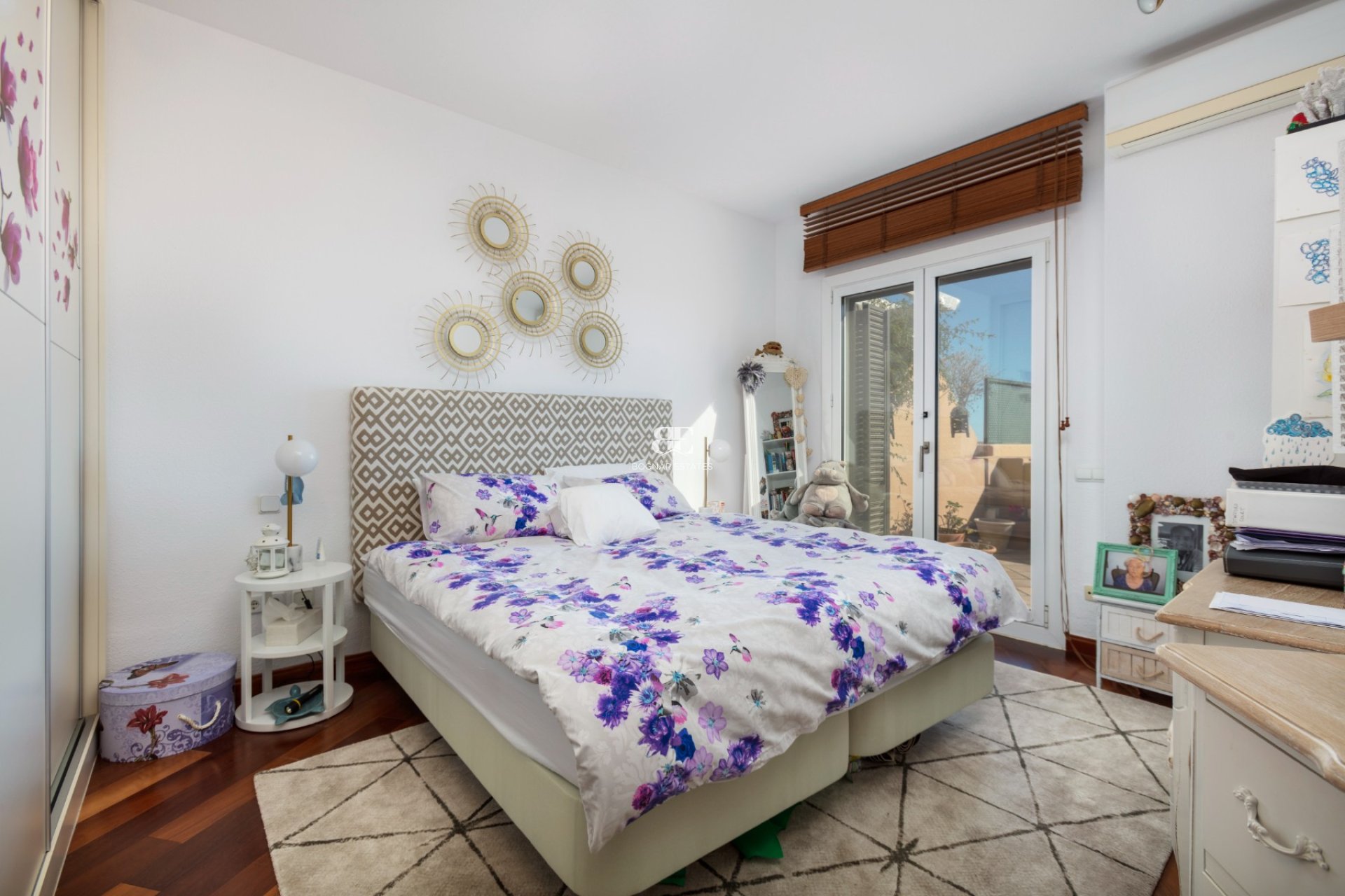 Wiederverkauf - apartment -
Marbella - Nueva Andalucía