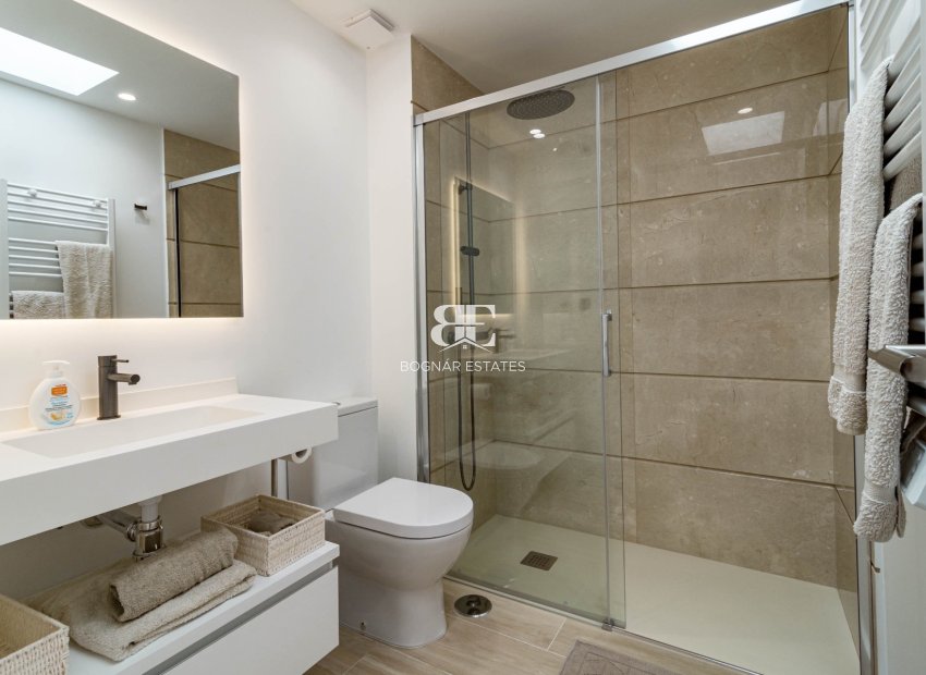 Wiederverkauf - apartment -
Marbella - Nueva Andalucía