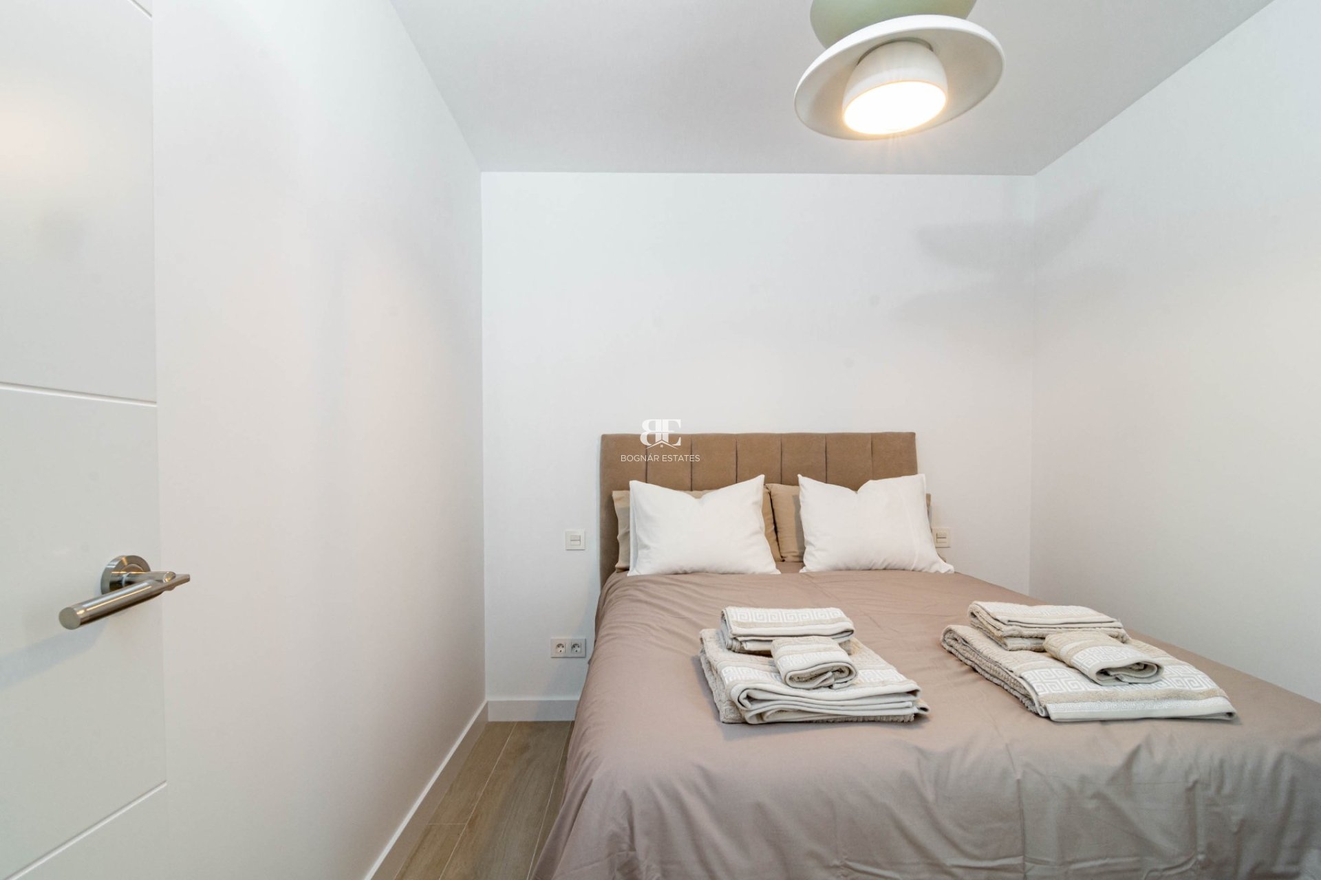 Wiederverkauf - apartment -
Marbella - Nueva Andalucía