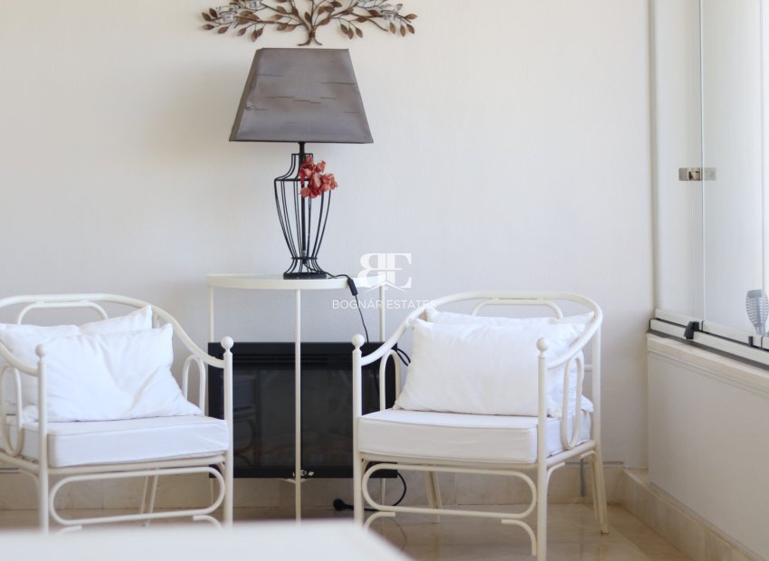Wiederverkauf - apartment -
Marbella - Nueva Andalucía