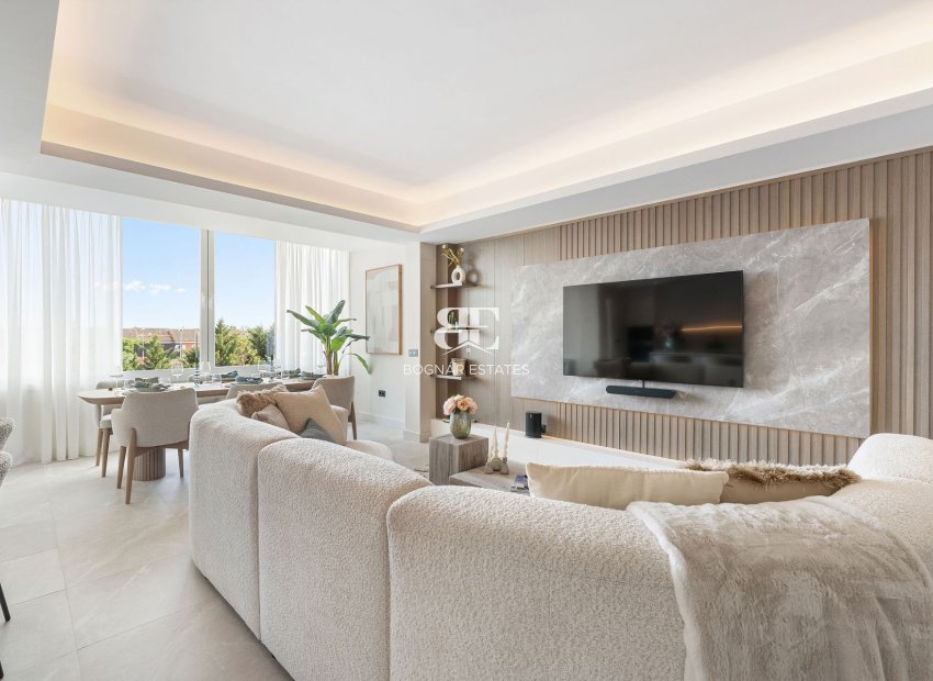 Wiederverkauf - apartment -
Marbella - Nueva Andalucía