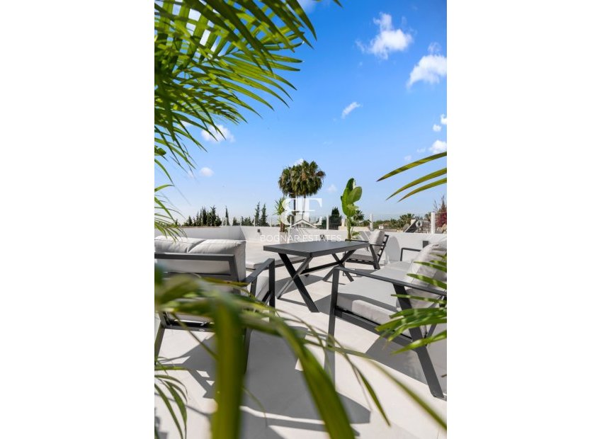 Wiederverkauf - apartment -
Marbella - Nueva Andalucía