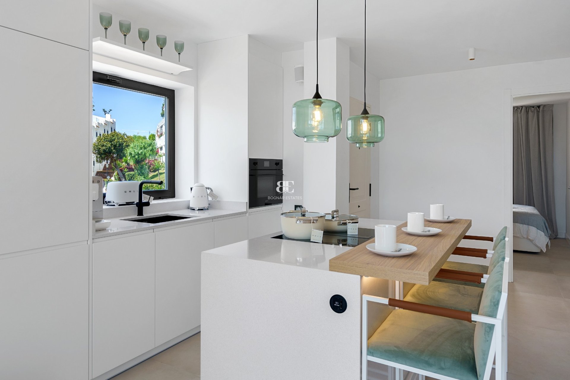 Wiederverkauf - apartment -
Marbella - Nueva Andalucía
